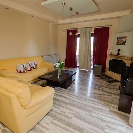 Arias'-Welcoming Guest House Κουνουπιδιανά Εξωτερικό φωτογραφία