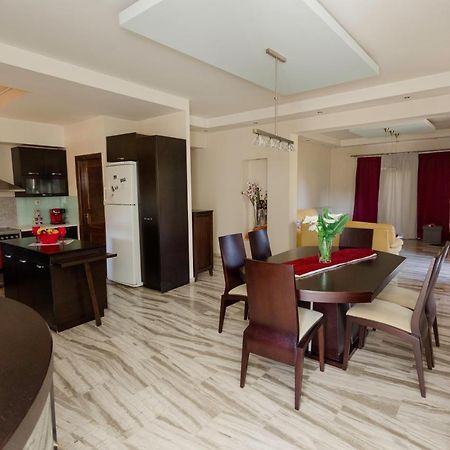 Arias'-Welcoming Guest House Κουνουπιδιανά Εξωτερικό φωτογραφία