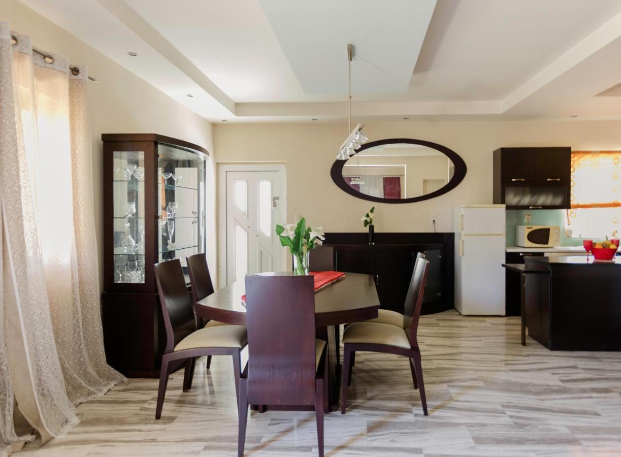Arias'-Welcoming Guest House Κουνουπιδιανά Εξωτερικό φωτογραφία